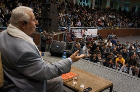 Çantacı Necmi Abi, Erzurum'da iman hakikatlerini anlattı
