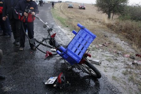 Çarpışan motosikletlerin sürücüleri öldü