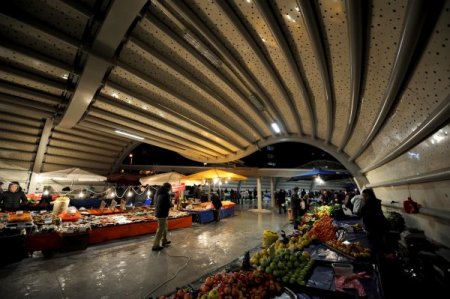 Çarşamba Pazarpark haftanın iki günü hizmet veriyor