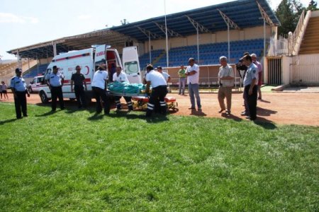 Çatıdan düşen işçi, hava ambulansıyla İstanbul’a sevk edildi