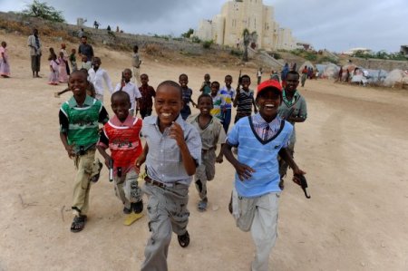 Çatışmaların Bittiği Mogadişu’da Artık Çocuklar Top Oynuyor