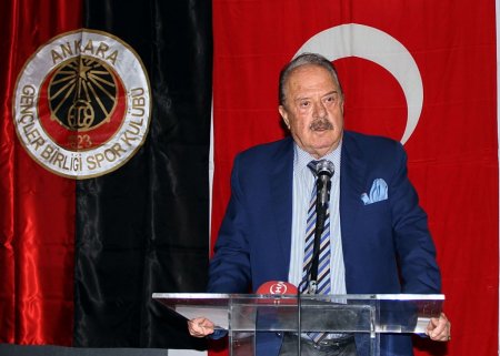 Cavcav: Fenerbahçe'nin transfer teklifini fabrika nedeniyle reddettim