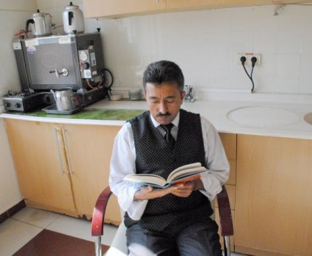 Çaycılıktan dergi yazarlığına