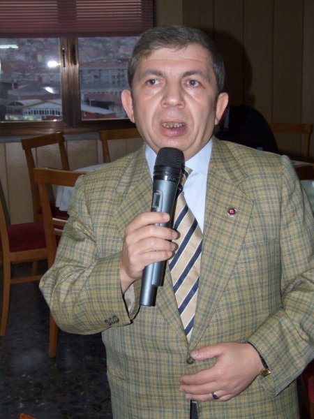 Çaycılıktan Yükseldiği Sendika Temsilciliğini 18 Yıl Sonra Bırakıyor