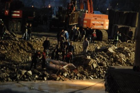Çaycuma'da Demir Çubuklarla Yapılan Aramalar Sonuç Vermedi