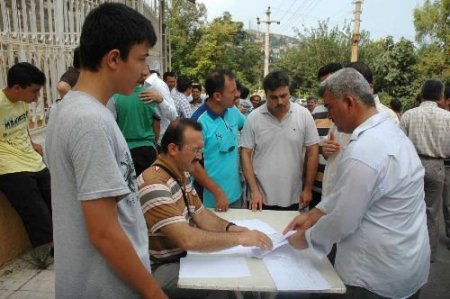 Çayed 500 Aileye Erzak Yardımında Bulundu