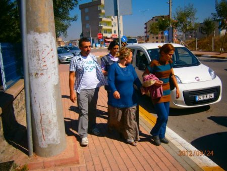 Çayırova ve Darıca'da toplam 30 eve giren iki ayrı hırsızlık şebekesi çökertildi
