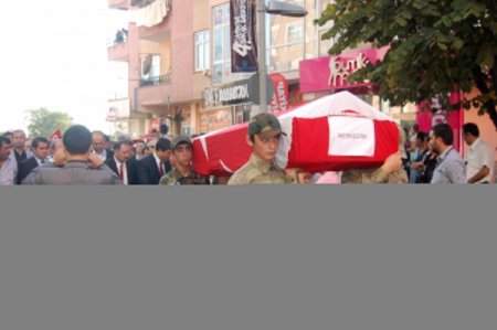 Çayırova'da artan terör olayları protesto edildi