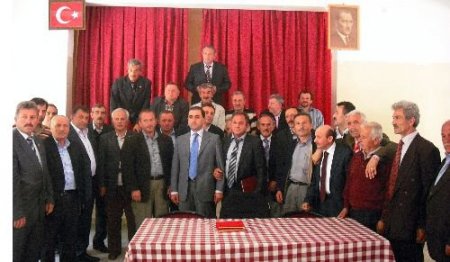 Çaykara Kaymakamı Alibeyoğlu'na Hizmetlerinden Dolayı Plaket Verildi