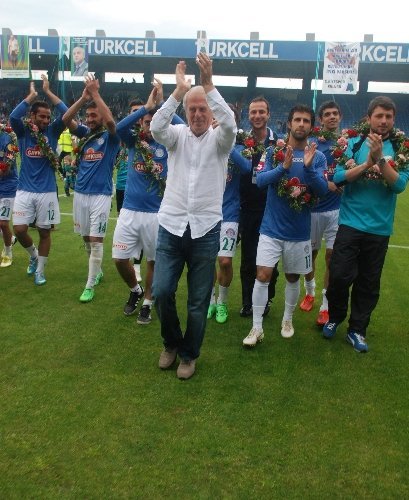 Çaykur Rizespor’da Süper Lig sevinci yaşanıyor