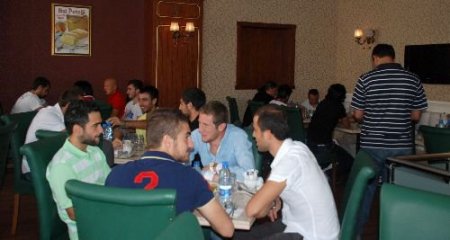 Çaykur Rizesporlu Futbolcular Ve Teknik Heyet, Halkla Kaynaştı