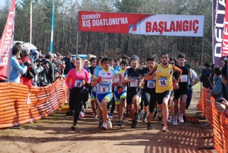 Çekmeköy’de Kış Duatlonu nefesleri kesti