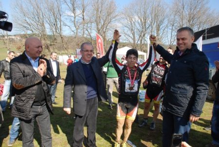 Çekmeköy’de Kış Duatlonu nefesleri kesti