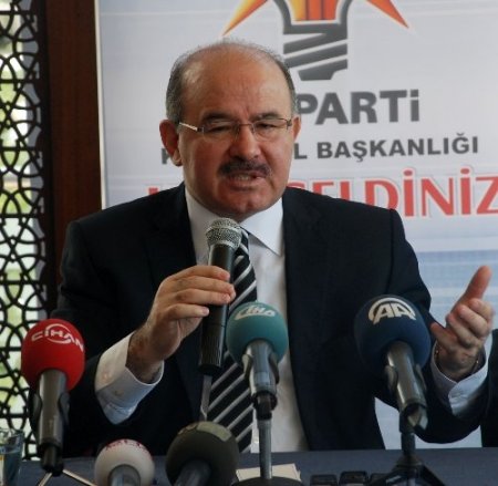 Çelik: Kandil'in teklif ve temennisinin haddi hesabı olmaz