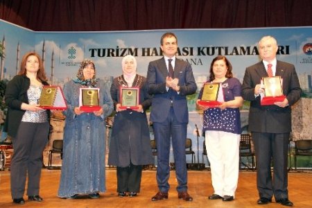 Çelik: Turizme, barışı sağlayan insani bir diplomasi faaliyet olarak bakıyoruz
