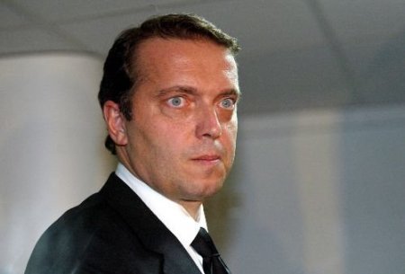 Cem Uzan'ın İltica Talebi Sonuçlanmadı