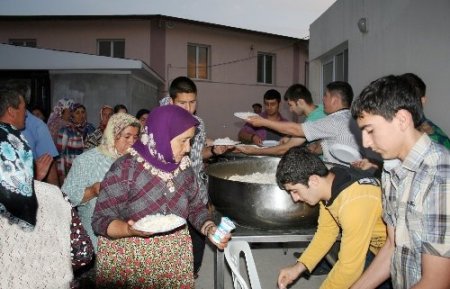 Cemevinde Alevi-Sünni kaynaşması