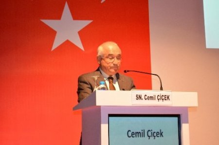 Cemil Çiçek: Avrasya’nın cazibe merkezi olacağına inanıyorum