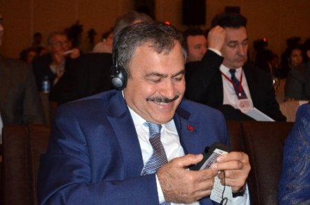 Cemil Çiçek: Avrasya’nın cazibe merkezi olacağına inanıyorum