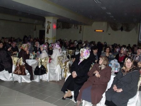 Cemre-der Anneleri Unutmadı