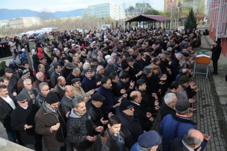 Cenazesi 3 ay sonra morgda bulunan Uğur Bal, gözyaşlarıyla uğurlandı