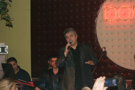 Cengiz Kurtoğlu, Sevenleriyle Buluştu