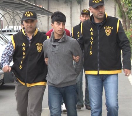 Cep telefonu gaspçısı 3'ü çocuk 5 kişi yakalandı