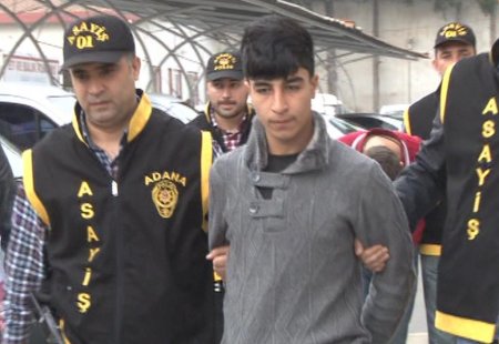 Cep telefonu gaspçısı 3'ü çocuk 5 kişi yakalandı