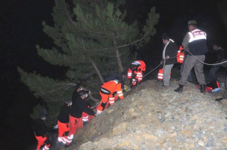 Cep telefonu sinyali 3 kişinin cesedini buldurdu