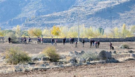 Cephanelik patlayan Afyon'da, araziden 12 bin el bombası toplandı