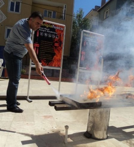 Cepte Taşınabilen Yangın Söndürücü Artık Türkiye'de