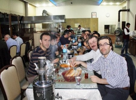 ÇESDER'den eğitimcilere moral gezisi