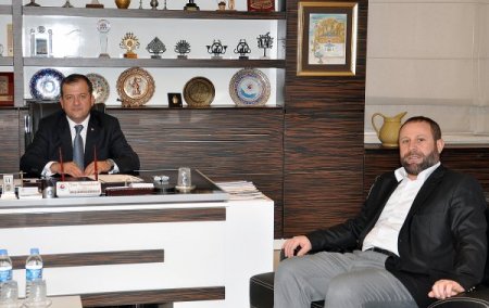 ÇESİAD Çorum Ticaret ve Sanayi Odası'nı ziyaret etti