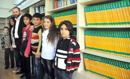 ÇESİAD sayesinde Çorum'da kütüphanesiz okul kalmayacak