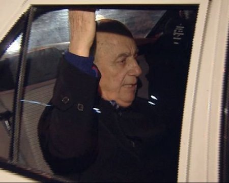 Çetin Doğan Trafikte Cihan Kamerasına Yakalandı (özel)