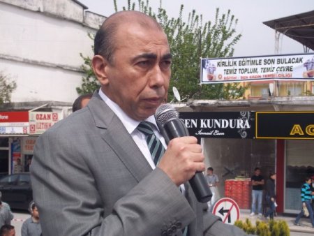 Çevreciler, Termik Santrale Süpürgeyle ‘hayır’ Dedi