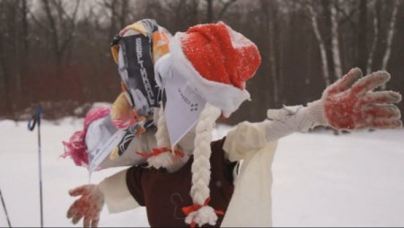 Çevreciler Putin’in Kuklasını Yaktı