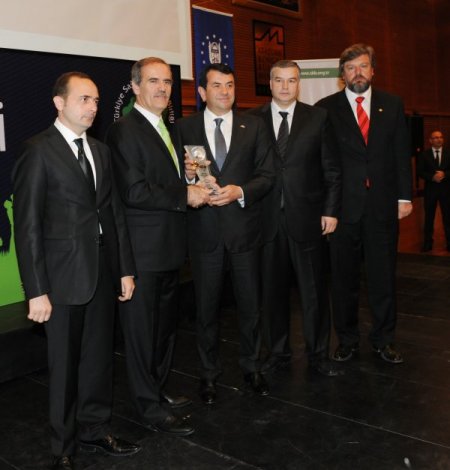 Çevreye Sahip Çıkan 4 Firma İle 3 Organize Sanayi Bölgesine Ödül