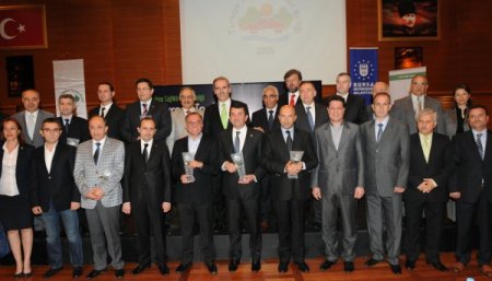 Çevreye Sahip Çıkan 4 Firma İle 3 Organize Sanayi Bölgesine Ödül