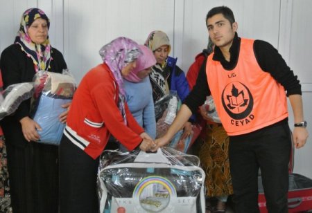 CEYAD'tan Suriyeli misafirlere bir kamyon dolusu yardım