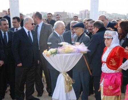 Ceyhan'a 288 Öğrenci Kapasiteli Kız Yurdu Yaptırılıyor