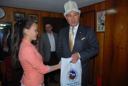 Ceyhan'da Türkçe şöleni