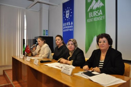 Çeyizindeki dikiş makinesiyle başladı, şimdi atölye sahibi oldu