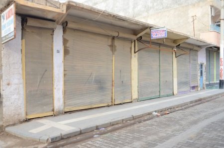 Ceylanpınar’da kepenkler kapalı