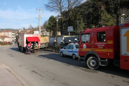 Cezaevinde firar ve yangın ihbarı ekipleri harekete geçirdi