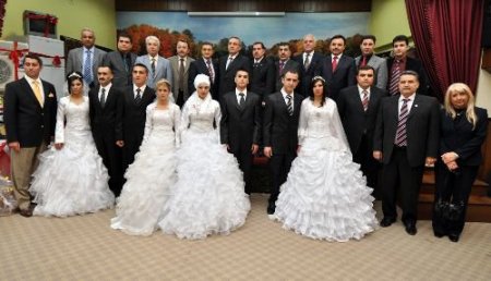 Cezaevindeki 4 Tutuklunun Resmi Nikahı Kıyıldı