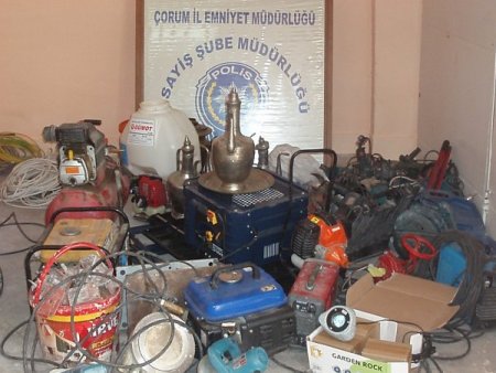 Cezaevinden kaçan hırsızlar suçüstü yakalandı