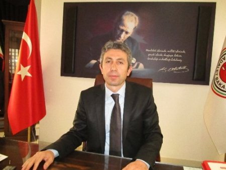 Cezalarını adliyede temizlik yaparak çekiyorlar