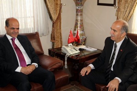 Cezayir Başkonsolosu'ndan Vali Harput’a ziyaret