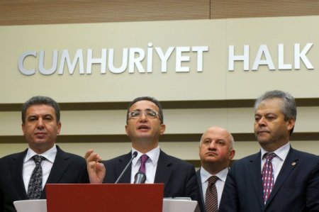 CHP, 'Adalet Miting'leri için meydanlara iniyor